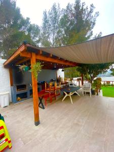 Αίθριο ή υπαίθριος χώρος στο Vila Peña Private Apartment with Shared Pool & Gardens +5 φωτογραφίες