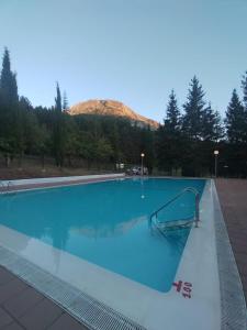 Bazén v ubytování KYOMU Resort Hostel nebo v jeho okolí