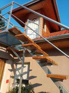 Flower 4 free parking 8600 Siófok, 39 Eötvös József utca kép - 2