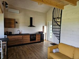 Kuchyň nebo kuchyňský kout v ubytování Gîte nature en Alsace Bossue