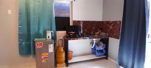 Nhà bếp/bếp nhỏ tại Monoambiente Tarija