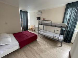 Postel nebo postele na pokoji v ubytování Barakat Hotel + 18 fotografií