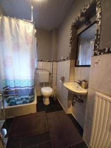 Vannituba majutusasutuses Unterkunft in Castrop-Rauxel, Henrichenburg mit guter Verkehrsanbindung +13 fotot