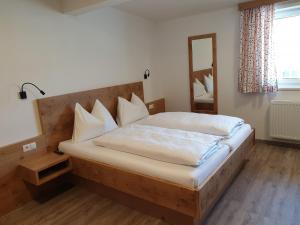 Letto o letti in una camera di Hanneshof