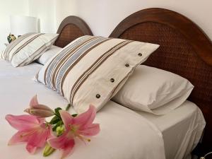 A bed or beds in a room at CASA del CHARCO 2,0