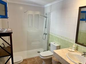 A bathroom at CASA del CHARCO 2,0