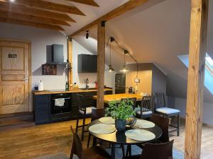 Kuchyň nebo kuchyňský kout v ubytování Konrads Apartment
