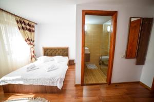 Ένα μπάνιο στο CASA BINU +73 φωτογραφίες