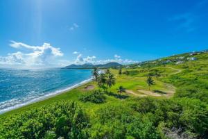 Gambar di galeri bagi Villa in Atlantic View di Basseterre