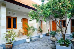 Zahrada ubytování Adhi Homestay