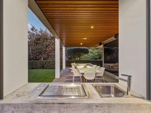 Foto dalla galleria di Ultimate Beachfront Escape with Pool a Kingscliff