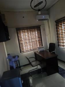 Posezení v ubytování Flat In Asaba Airport