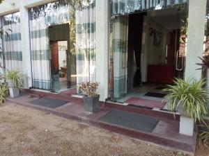 Gallery image of Nightingale Inn in Kurunegala