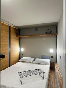 Ένα ή περισσότερα κρεβάτια σε δωμάτιο στο Swed Cab Embassy HoStel