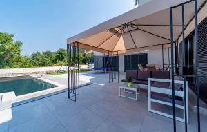 Πισίνα στο ή κοντά στο Stunning Home In Duba Stonska With Wifi