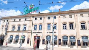 Budova, kde se apartmán nachází