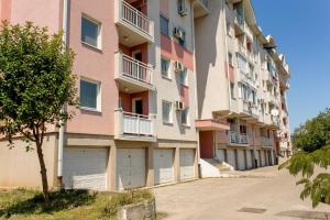 Здание апартаментов/квартиры