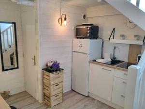 Kuchyň nebo kuchyňský kout v ubytování Appartement au calme à Arradon
