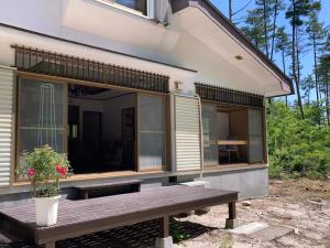 Building kung saan naroon the country house