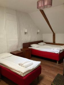 Postel nebo postele na pokoji v ubytování Gotthard Residents