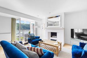 TV/trung tâm giải trí tại Dart Marina - Luxury apartment on Marina