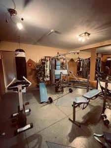 Fitness centrum a/nebo fitness zařízení v ubytování U Aniołka BASEN, SAUNA, JACUZZI W CENIE !