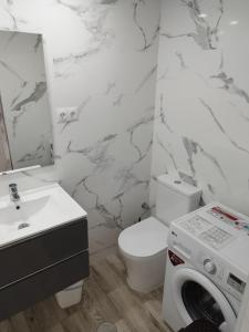 Zdjęcie z galerii obiektu Atalaya de Torremolinos w mieście Torremolinos
