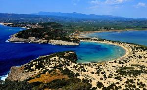 an aerial view of a beach and the ocean at ELVAJO Apartment in Zacharo