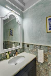 Koupelna v ubytování Villa Jaanzu - 3BHK with Private Pool in Saligao