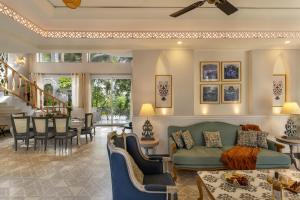 Posezení v ubytování Villa Jaanzu - 3BHK with Private Pool in Saligao
