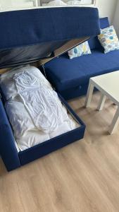 Postel nebo postele na pokoji v ubytování Appart front de mer, 5e étage
