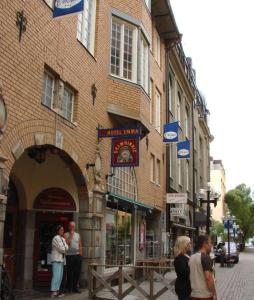Hosté ubytování Hotel Emma
