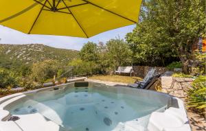 Γενική θέα στο βουνό ή θέα στο βουνό από  αυτή η παραθεριστική κατοικία +22 φωτογραφίες