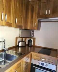 Kuchyň nebo kuchyňský kout v ubytování Calero I - Casas Rurales Los Calero