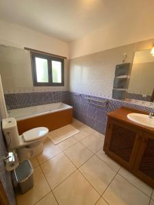 Łazienka w obiekcie Villa de Sueños