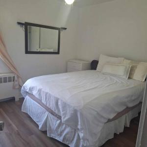 Gallery image of Full house close to everything in Sydney +28 photos