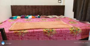 Katil atau katil-katil dalam bilik di Family Room Bed Size 8x6