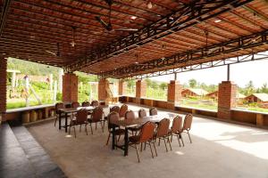 Satya Anantham Eco Retreat - Mystic Hotels的休息区