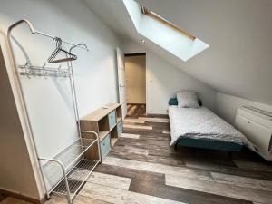 Ένα ή περισσότερα κρεβάτια σε δωμάτιο στο Maison, chaleur, chaleureuse au calme et spa +26 φωτογραφίες