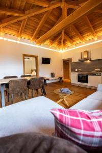 Kuchyňa alebo kuchynka v ubytovaní Der Lammhof - Appartements Kaswurm
