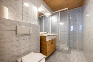 Kúpeľňa v ubytovaní Der Lammhof - Appartements Kaswurm