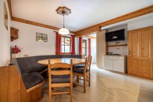 Kuchyňa alebo kuchynka v ubytovaní Der Lammhof - Appartements Kaswurm