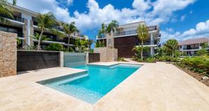 Piscina di Luxe Breeze o nelle vicinanze
