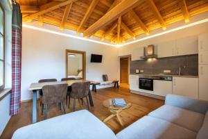 Kuchyňa alebo kuchynka v ubytovaní Der Lammhof - Appartements Kaswurm