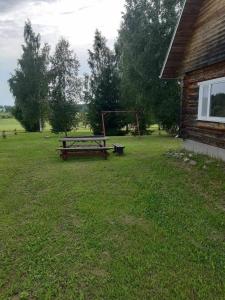 Zahrada ubytování Jaama Puhkemaja