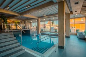 Bazén v ubytovaní Helan Family & SPA alebo v jeho blízkosti