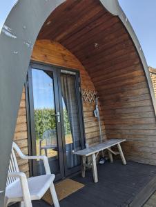 Balkón nebo terasa v ubytování Swifterlodge