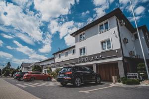 Budova, v ktorej sa hotel nachádza