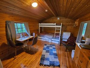 Posezení v ubytování Tørfoss Gård, Hytte utleie, Campingvogn og bobil plasser
