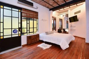 Et tv og/eller underholdning på Palermo Hermoso departamento con patio